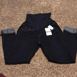 Gap maternity jeans Sz 26 NWT best girlfriend